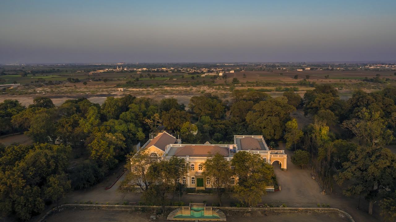 Royal Oasis Hotell Wankaner Eksteriør bilde